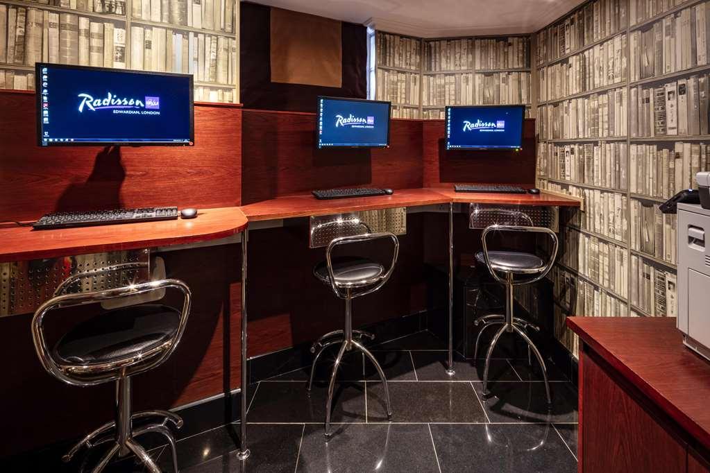 Radisson Blu Hotel, Bond Street London