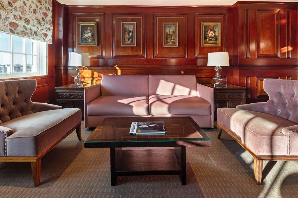 Radisson Blu Hotel, Bond Street 4*